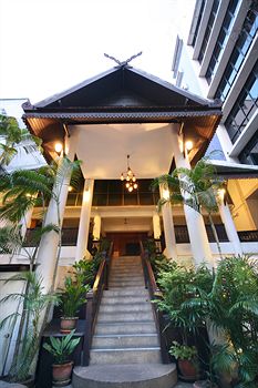 The Tarntawan Hotel Surawong Bangkok