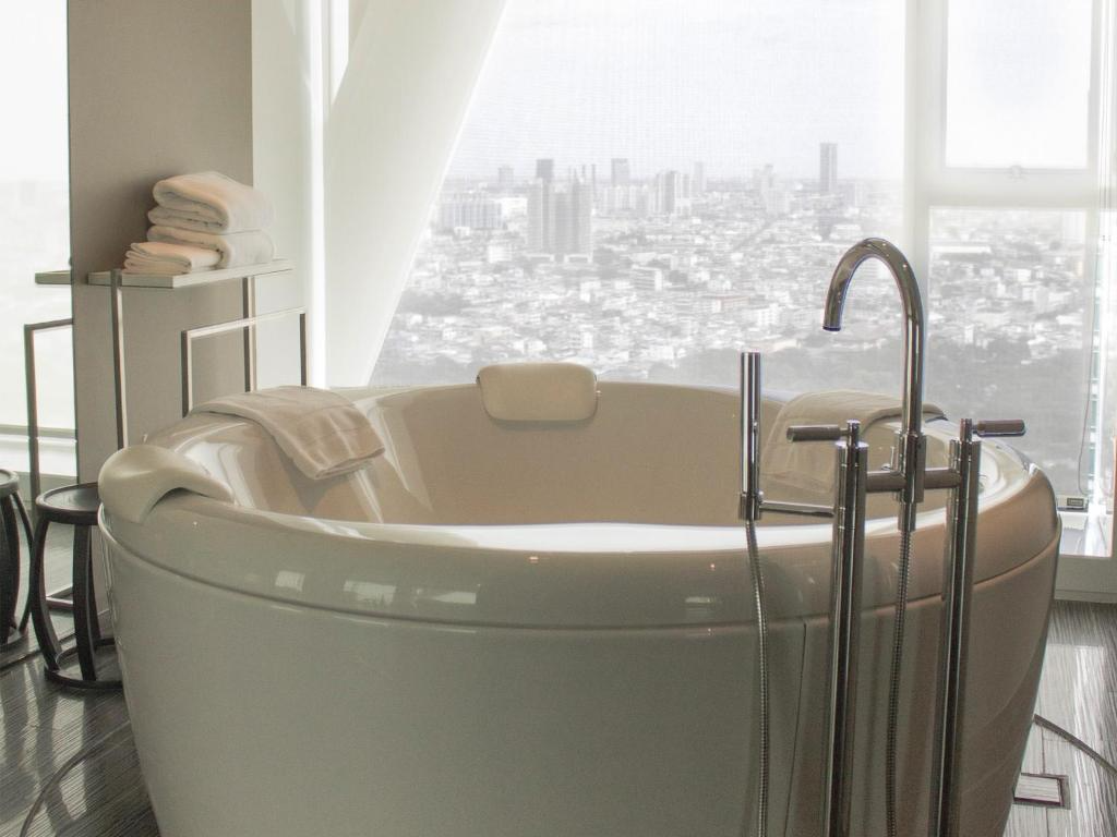 Mode Sathorn by Siam