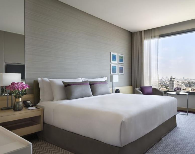 AVANI Riverside Bangkok Hotel