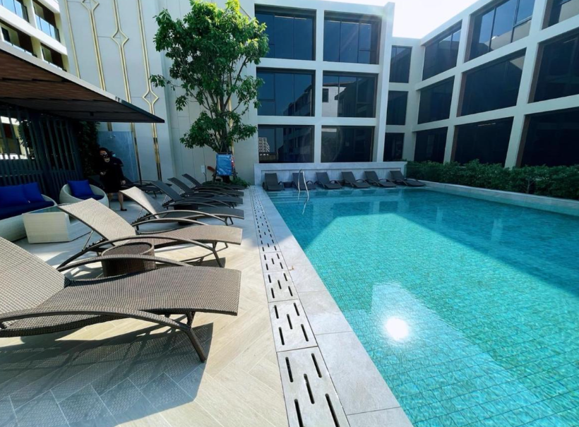 Centara Life Hotel Bangkok Phra Nakhon