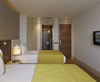 Senator Hotel Taksim