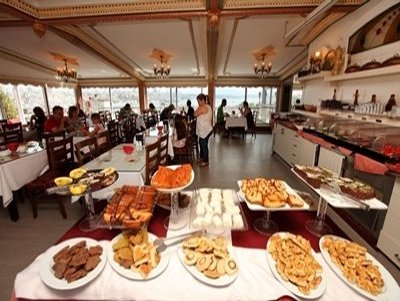 Golden Horn Hotel