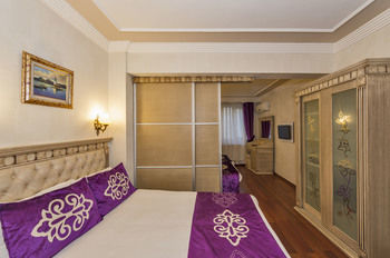 Istanbul Holiday Hotel