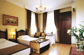 Ipek Palas