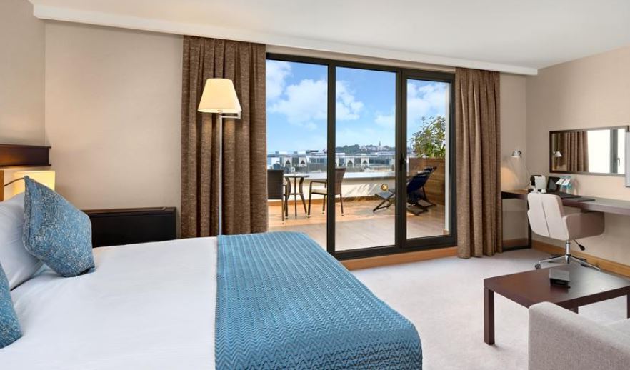 PORT BOSPHORUS HOTEL