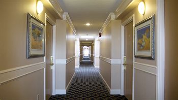 RED LION INN AND SUITES