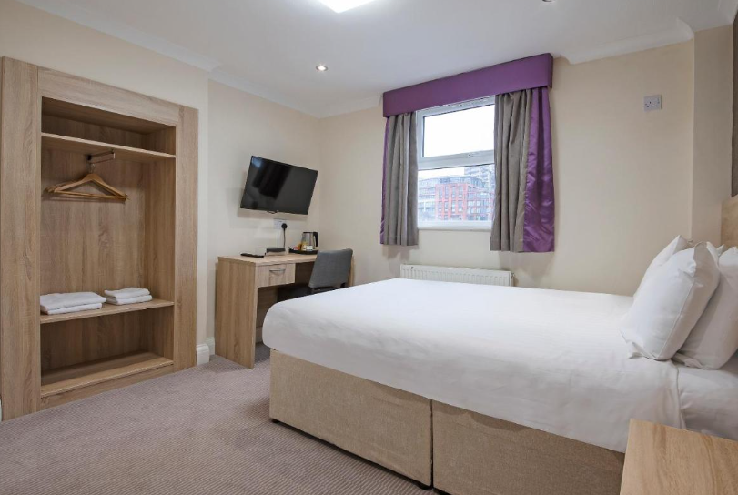 Winrose Hotel